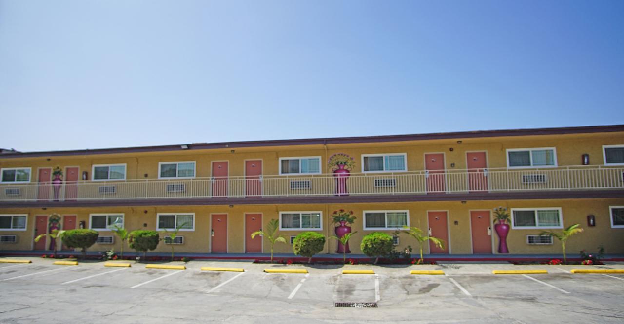 Los Angeles Inn & Suites - Lax West Athens Екстер'єр фото